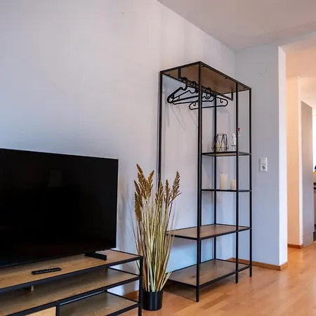 Апартаменты Klassen Apartments! Schnuckeliges - Mit Balkon -in -fuer Vier Personen - 1 Og *